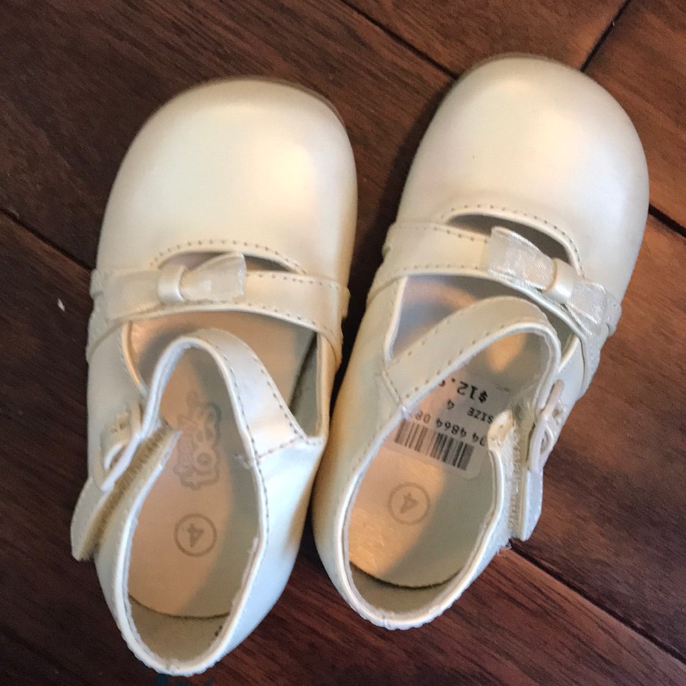 Teeny toes dress shoes